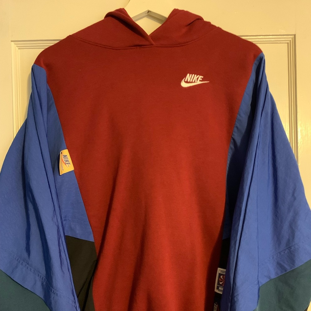 Nike 80s style windbreaker